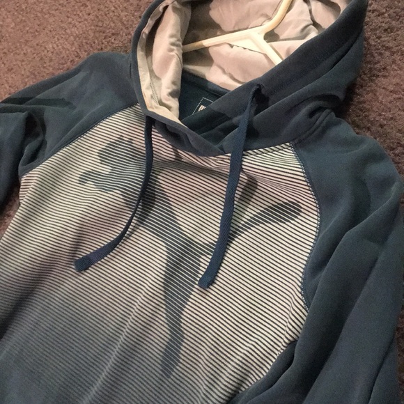 Puma hoodie - Picture 7 of 10